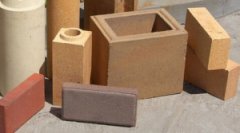 Alkaline products in refractory materials