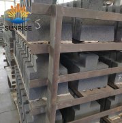 What is the effect of the slag content on the ceramic fiber module?